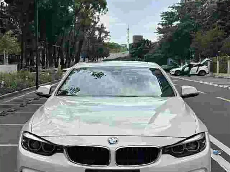 BMW 4 Series 425i M Sport Package 2020