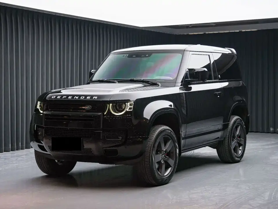 Land Rover Defender Model 90 2.0T P300 Tiger Ambition Edition 2022