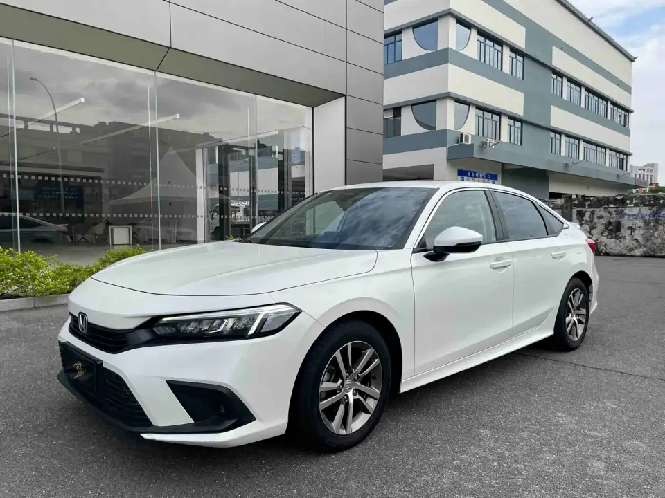 Honda Civic 240TURBO CVT Dynamic Edition 2024