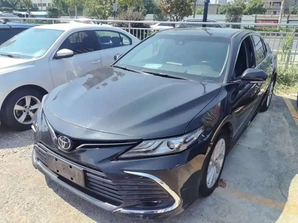Toyota Camry 2.0G Luxury Edition 2022