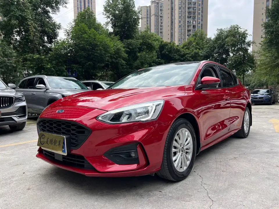 Ford Focus Sedan EcoBoost 180 Automatic Sharp Trend Type 2020
