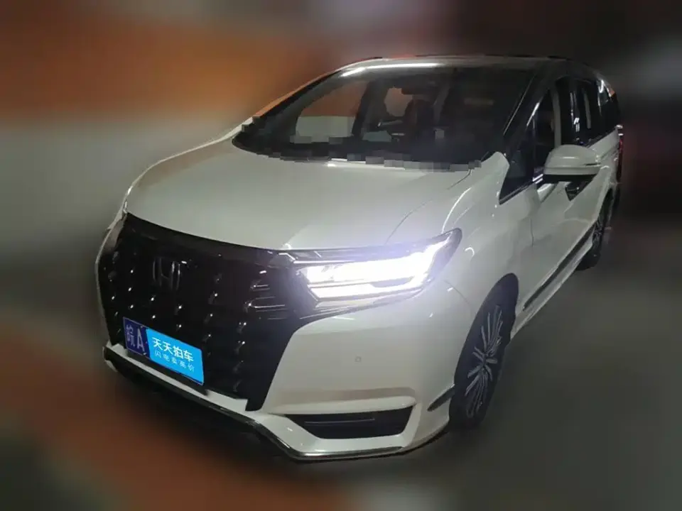 Honda Elysion 2.0L e:HEV Supreme Edition 2023