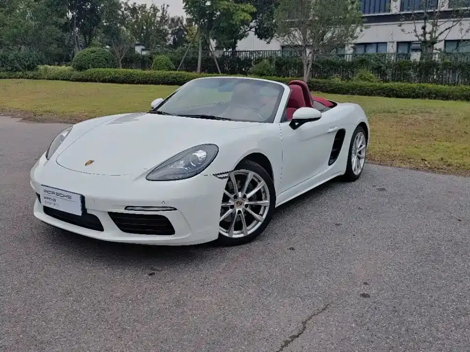Porsche 718 Boxster 2.0T 2022