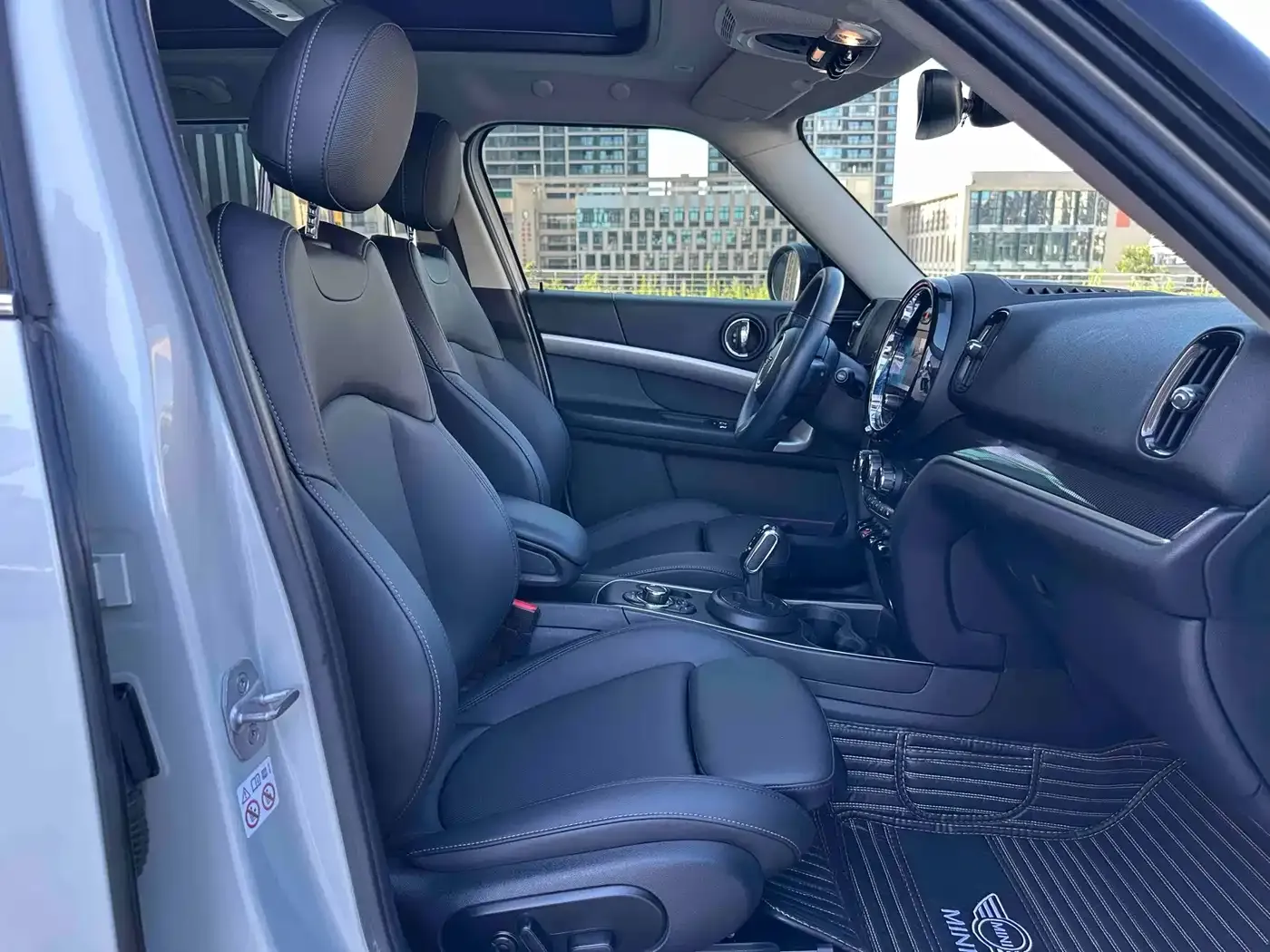 Mini COUNTRYMAN 1.5T COOPER ALL4 Connoisseur 2022 — фото 18