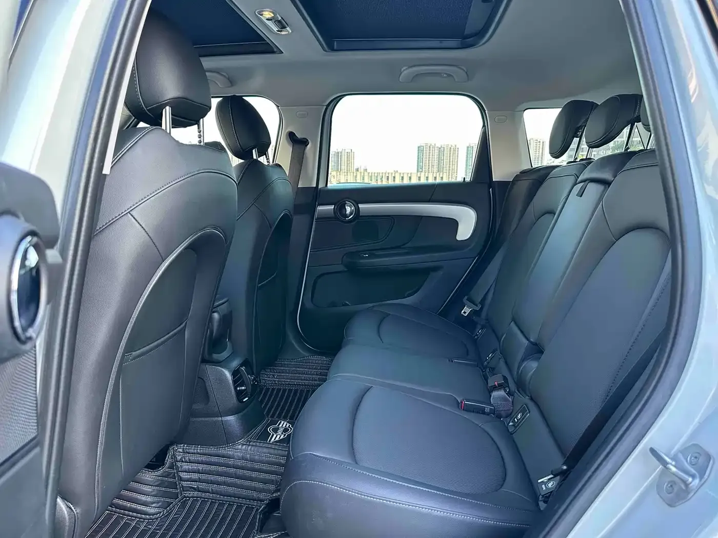 Mini COUNTRYMAN 1.5T COOPER ALL4 Connoisseur 2022 — фото 10