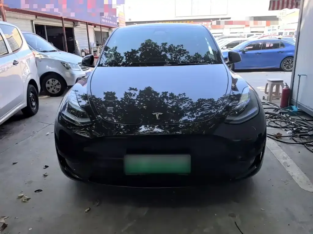 Tesla Model Y Facelift Rear-Wheel Drive Version 2023 — фото 3