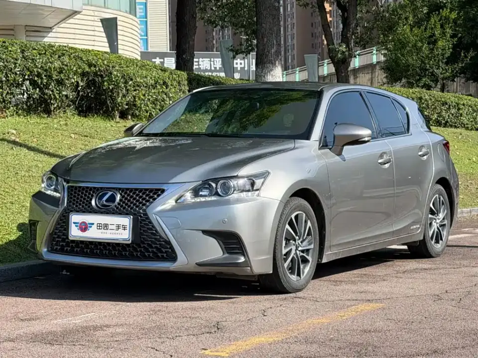 Lexus CT CT200h Elite Single Color 2020