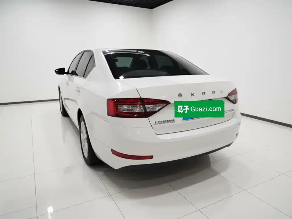 Skoda Octavia 1.5L Manual Standard China VI 2020 — фото 25