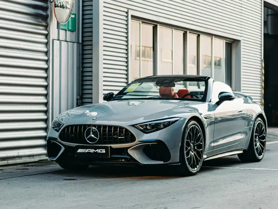 Mercedes-Benz SL-Class AMG AMG SL 63 4MATIC+ 2025