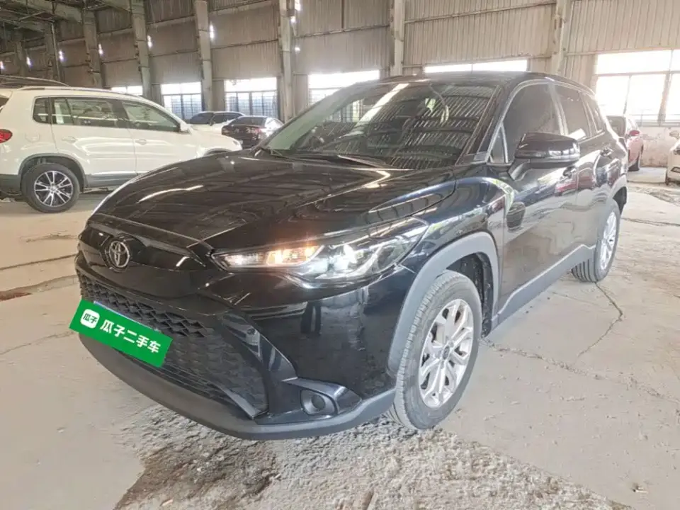 Toyota Frontlander 2.0L CVT Leading Edition 2024