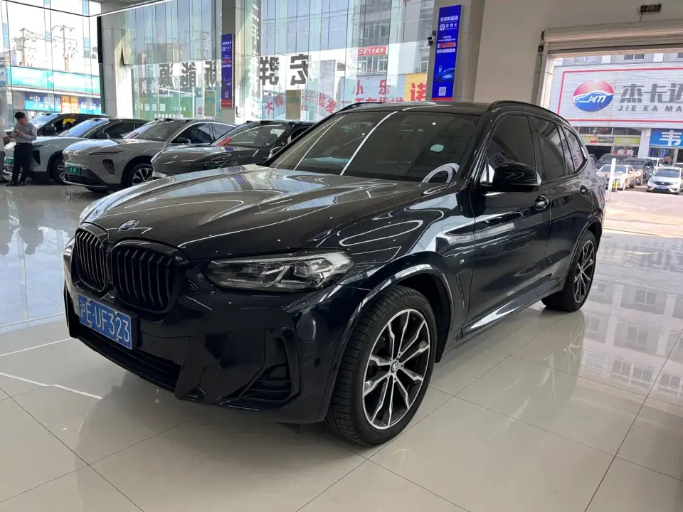 BMW X3 xDrive30i Leading M Night Package 2024