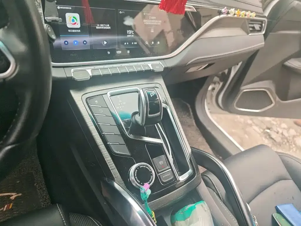Geely Boyue 1.8TD DCT Smart Connection PRO 2020 — фото 9