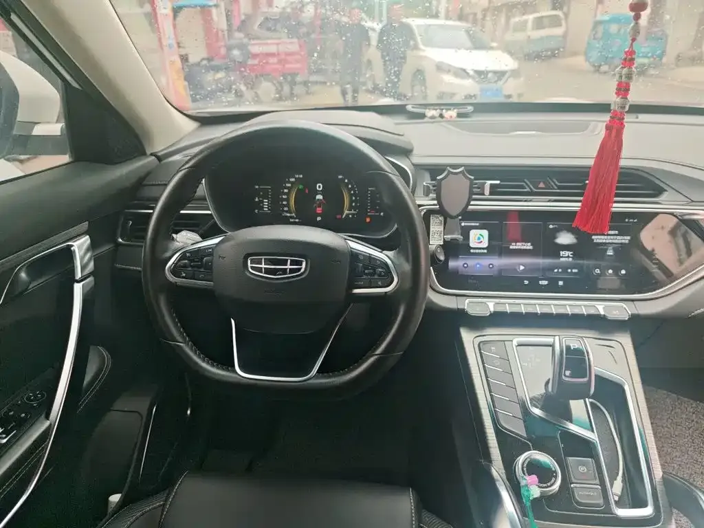 Geely Boyue 1.8TD DCT Smart Connection PRO 2020 — фото 6