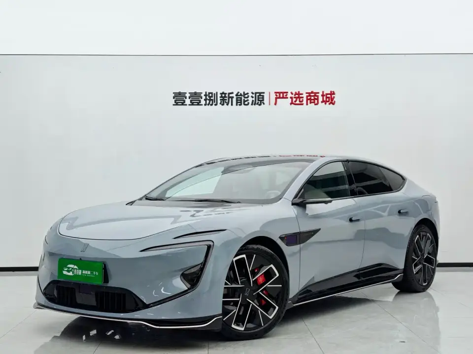 Avatr 12 Model 700 Triple Laser RWD Luxury Edition 2023