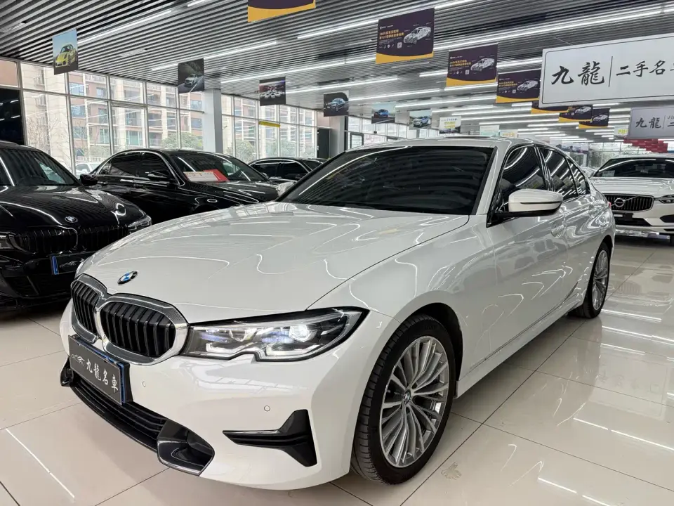 BMW 3 Series Second Facelift 320i Sport Package 2021