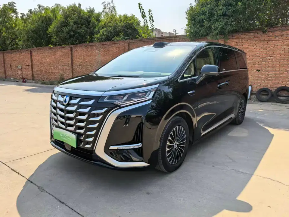 Denza D9 DM-i Smart Drive Edition 1020 AWD Prestige 2025