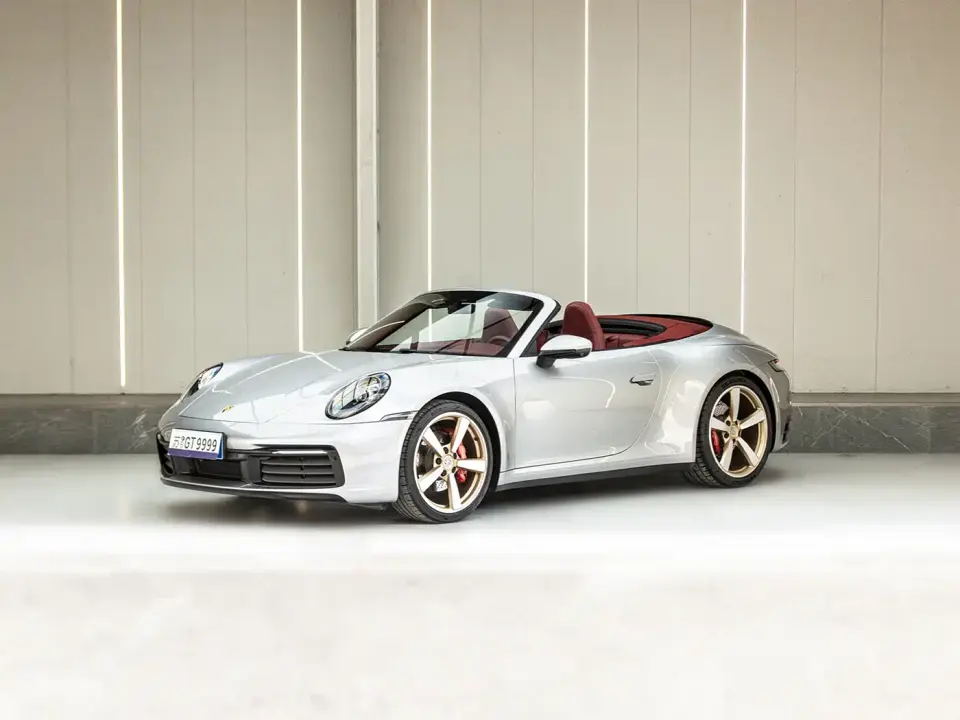 Porsche 911 Carrera Cabriolet 3.0T 2021