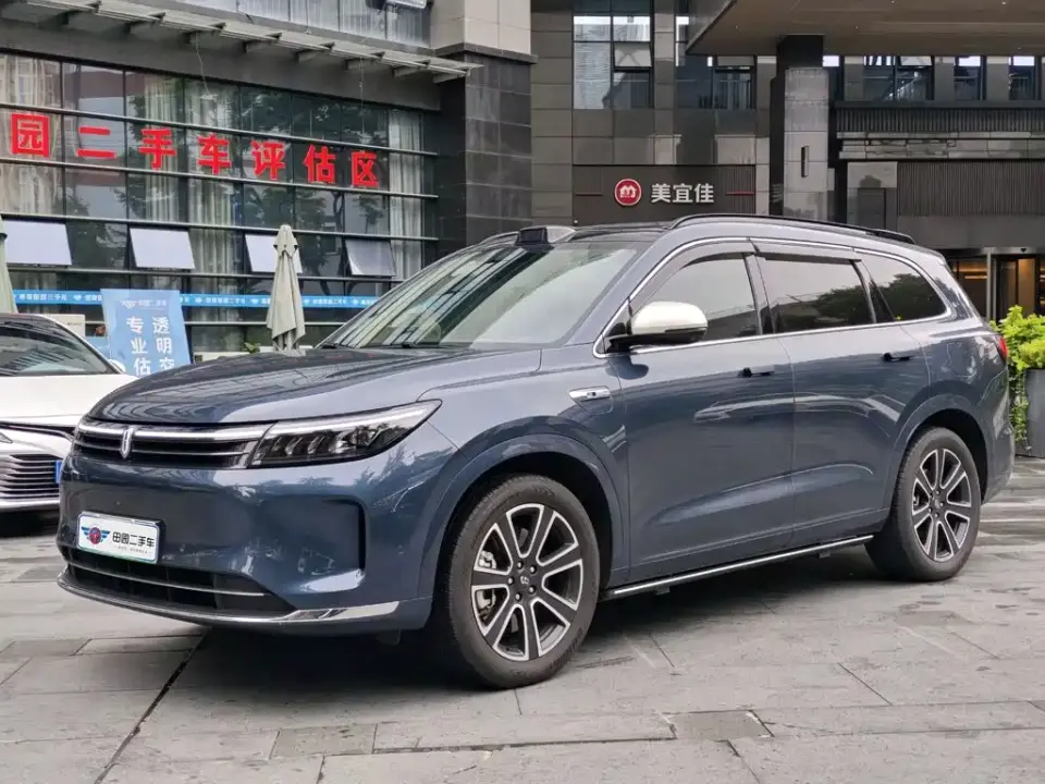 AITO Wenjie AITO M7 1.5T Smart Drive RWD Ultra 5-seater 2024