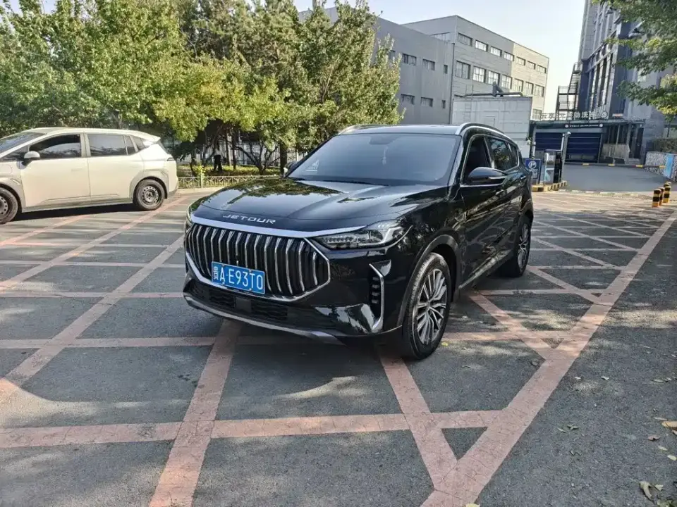 Jetour X70 PLUS 1.5T DCT Warrior PLUS 7-seater 2023