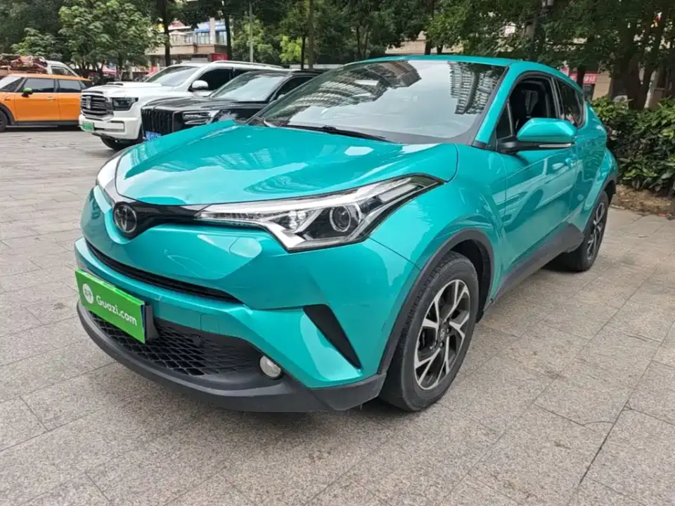Toyota C-HR Model 2.0L Leading 2021
