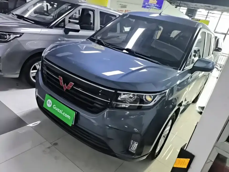 Wuling Motors Wuling Hongguang PLUS 1.5T Manual Luxury 7-seater 2020