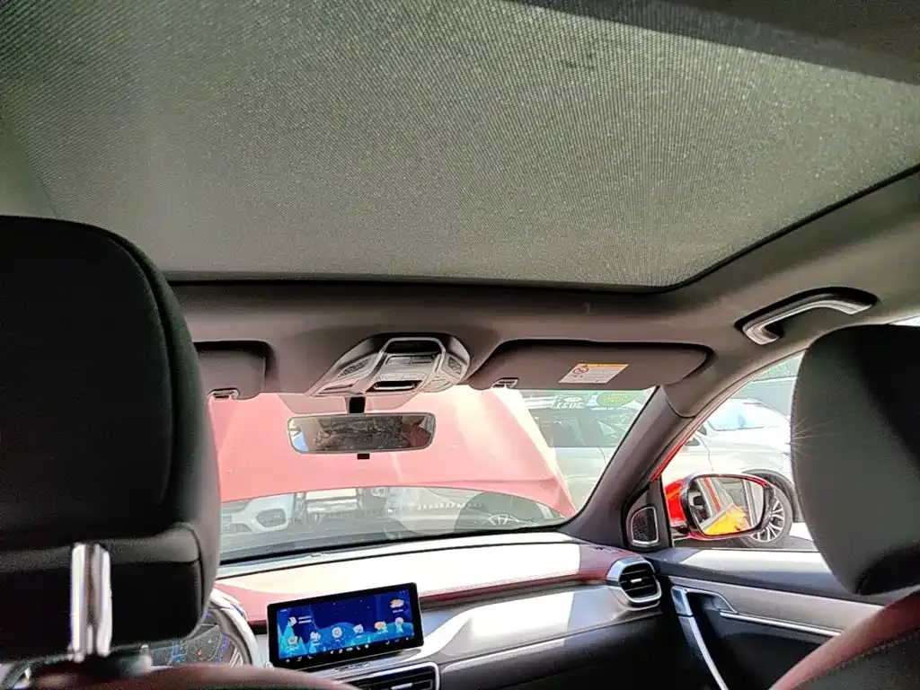 Geely Binyue Sport Edition 260T DCT Ranger China V 2019 — фото 18