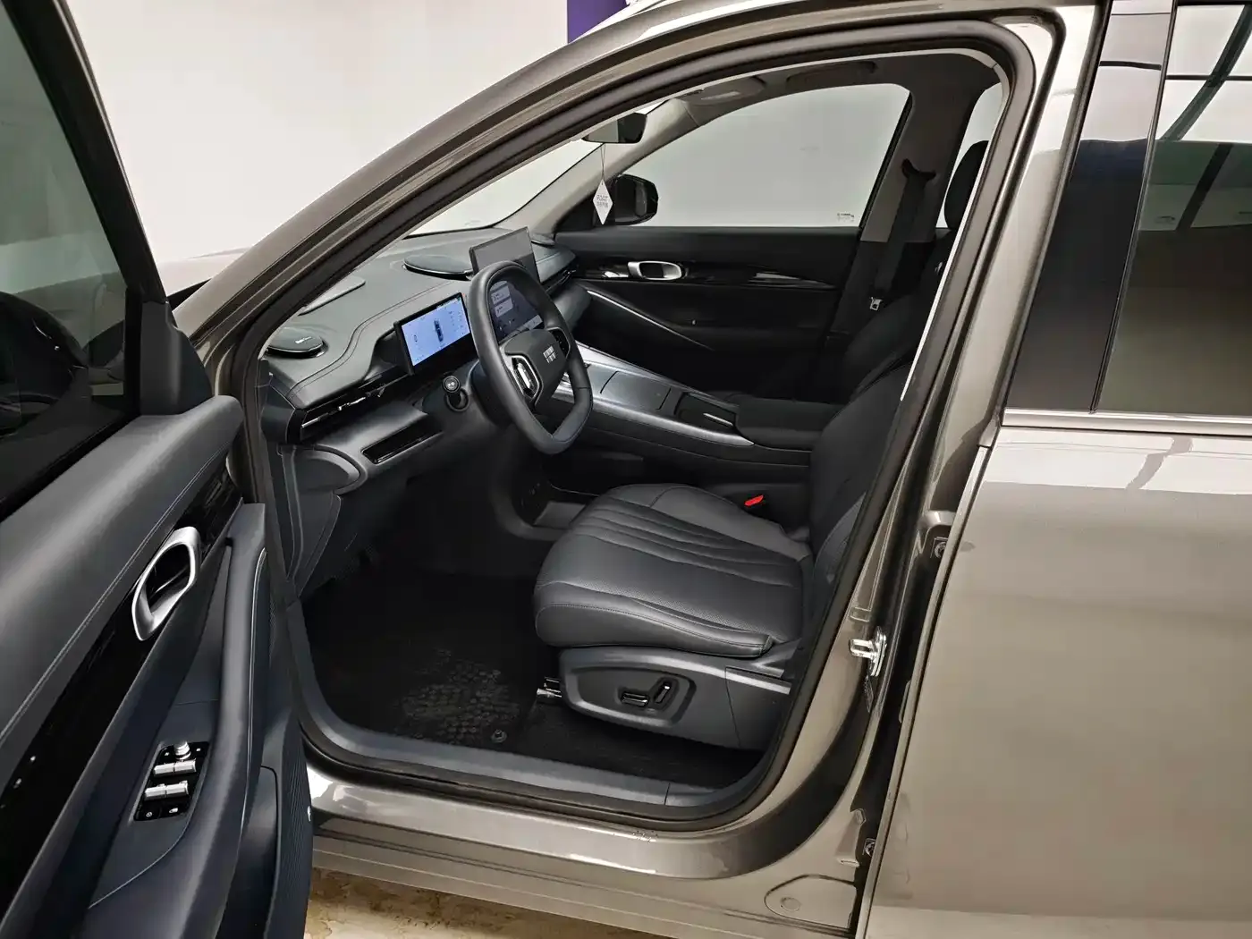 Geely Galaxy Galaxy E5 610km Explorer+ Edition 2025 — фото 13