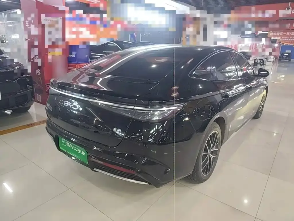 BYD Seal DM-i 1.5T 121km Premium 2024 — фото 7