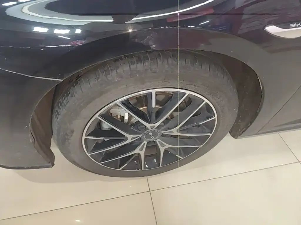 BYD Seal DM-i 1.5T 121km Premium 2024 — фото 23