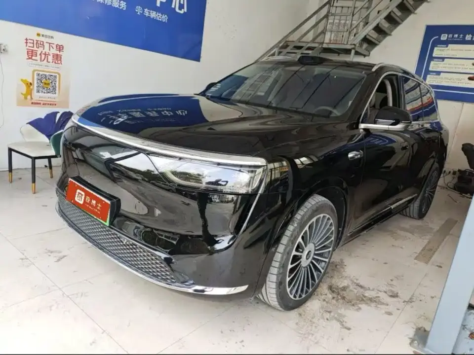 AITO Wenjie AITO M8 Pure Electric Ultra AWD 6-seater 2025