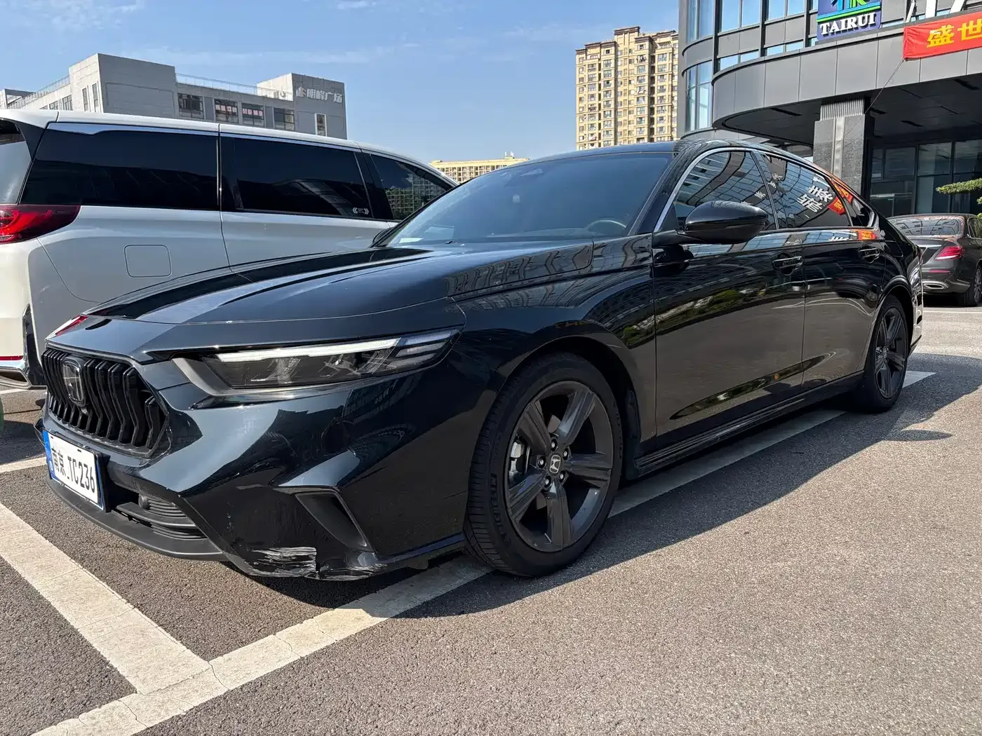 Honda Inspire 260TURBO Elite Edition 2025 — фото 2