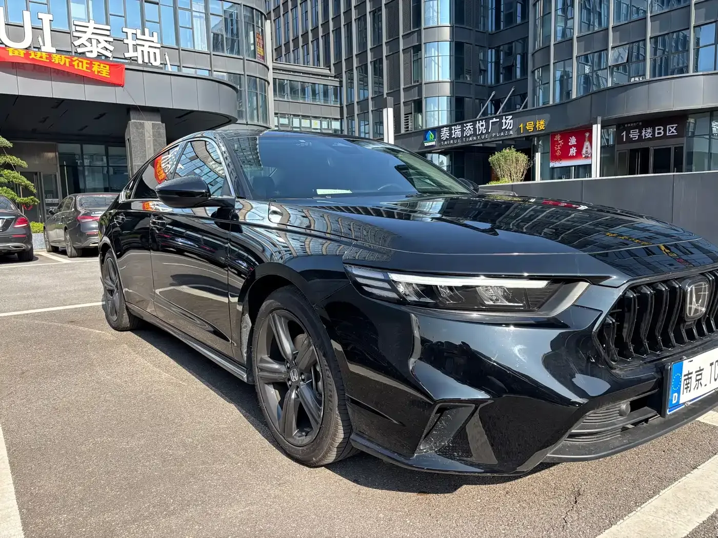 Honda Inspire 260TURBO Elite Edition 2025 — фото 3