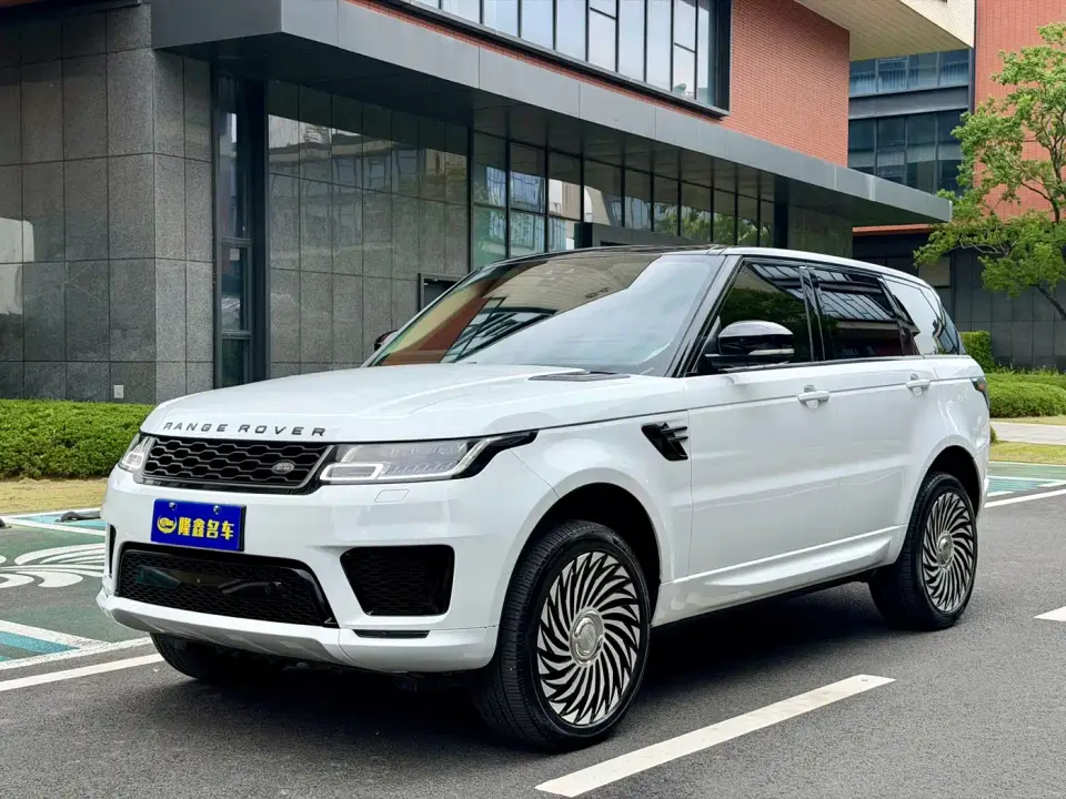 Land Rover Range Rover Sport 3.0 L6 HSE DYNAMIC 2020
