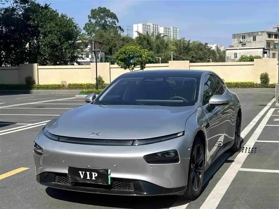 XPeng P7 Model 670E 2021