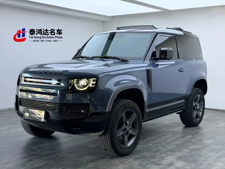 Land Rover Defender 90 2.0T P300 X-DYNAMIC HSE 2022