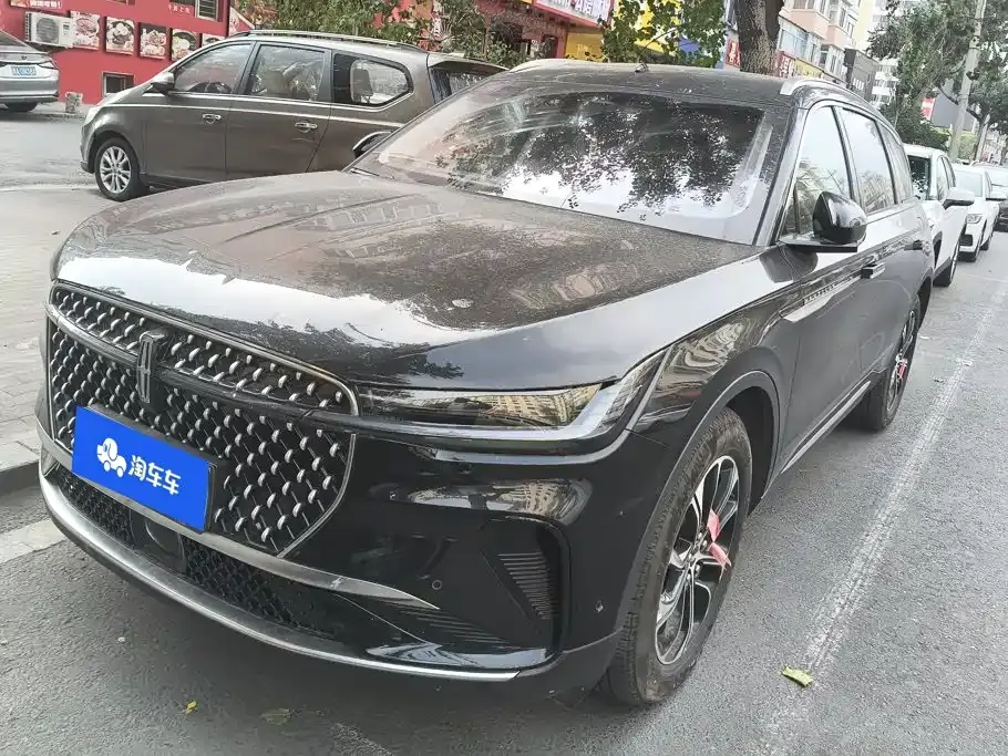 Lincoln Nautilus 2.0T 4WD Prestige Edition 2024