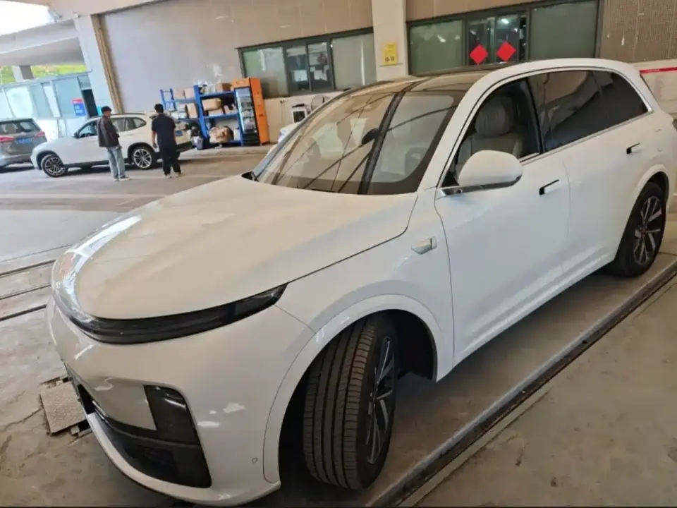 Li Auto L7 Pro 2023