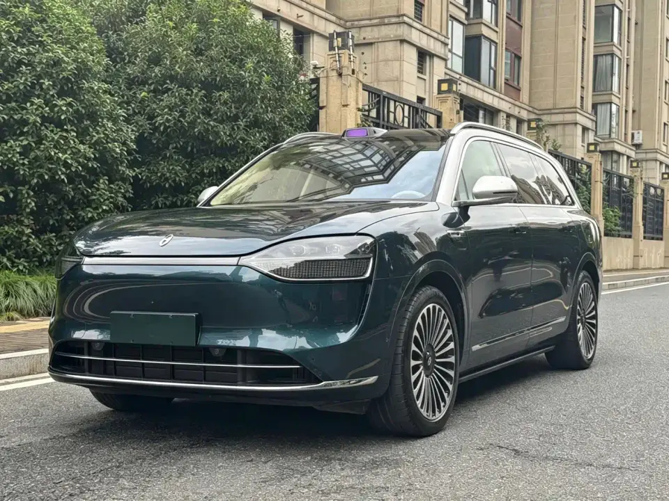 AITO Wenjie AITO M9 Extended Range Ultra 52kWh 6-Seater 2025