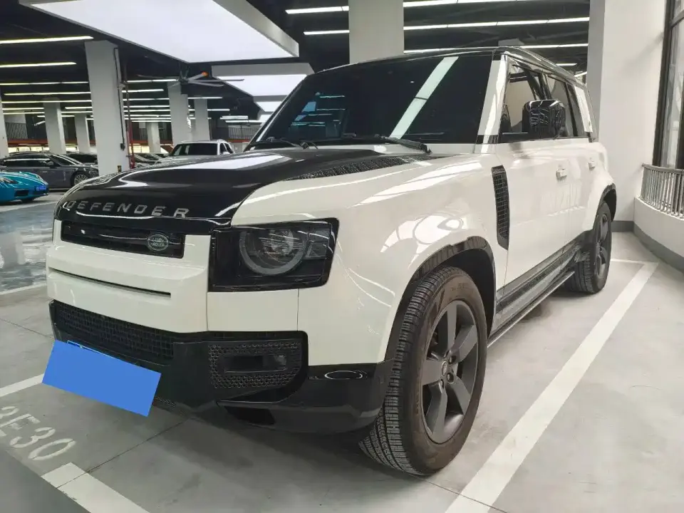 Land Rover Defender 110 3.0T P400 XS 2024