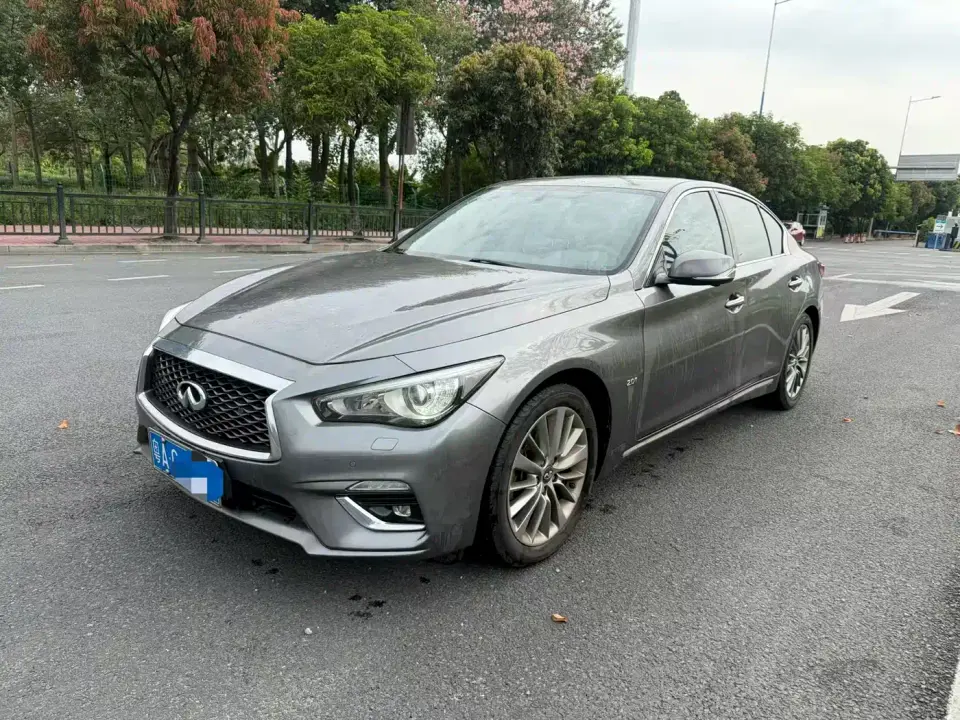 Infiniti Q50L 2.0T Premium Edition (China VI) 2020