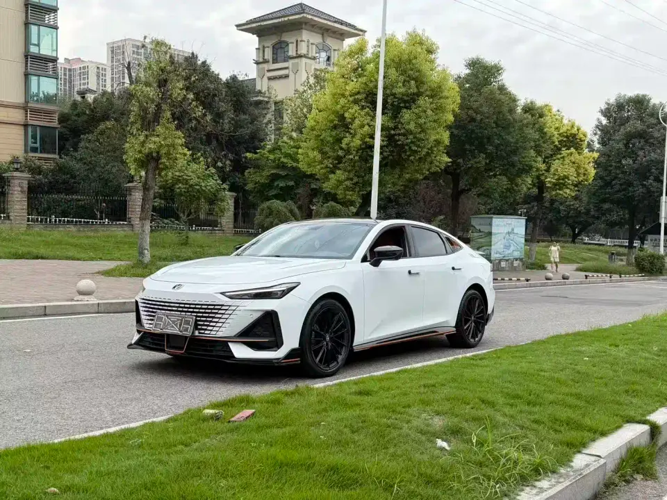 Changan UNI-V 1.5T Sport Edition 2023