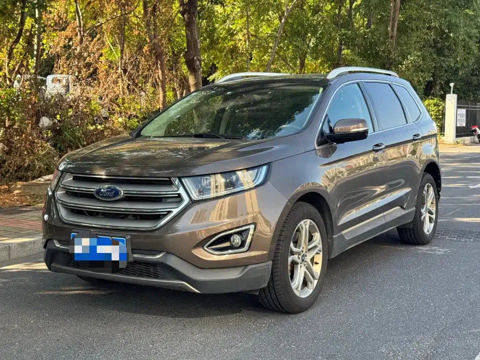 Ford Edge EcoBoost 245 FWD Luxury 7-seater China V 2019