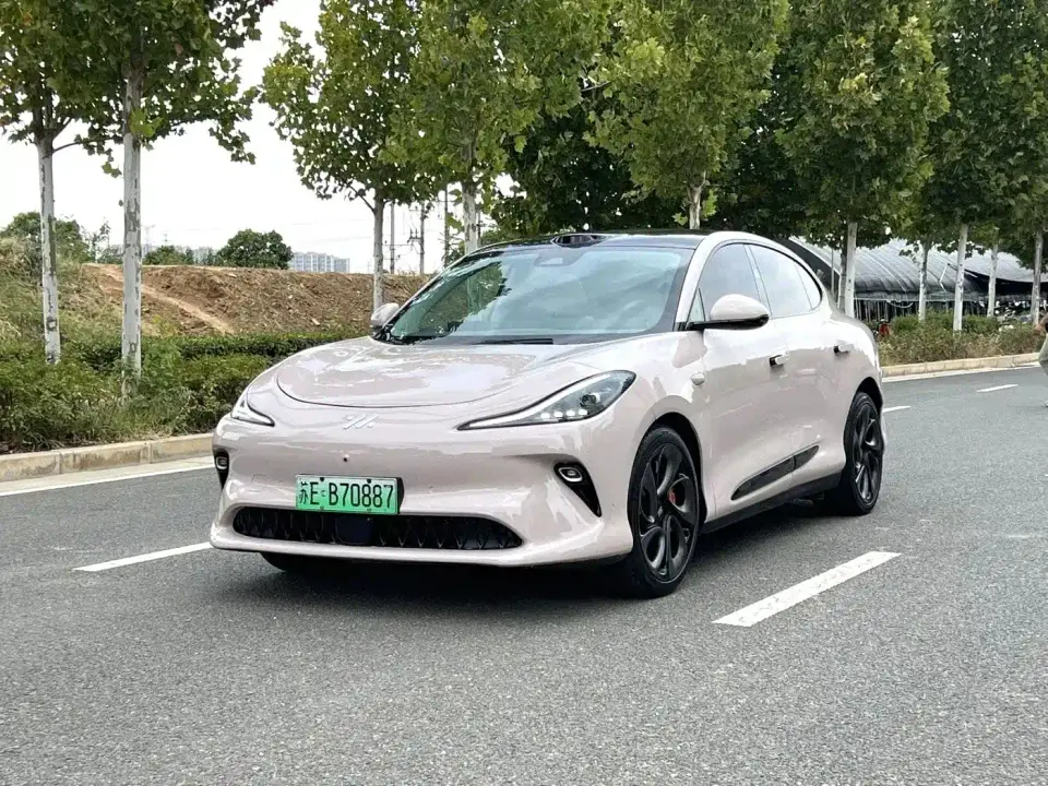 IM Motors IM LS6 Ultra Performance Gecko Smart Comfort Edition 2025