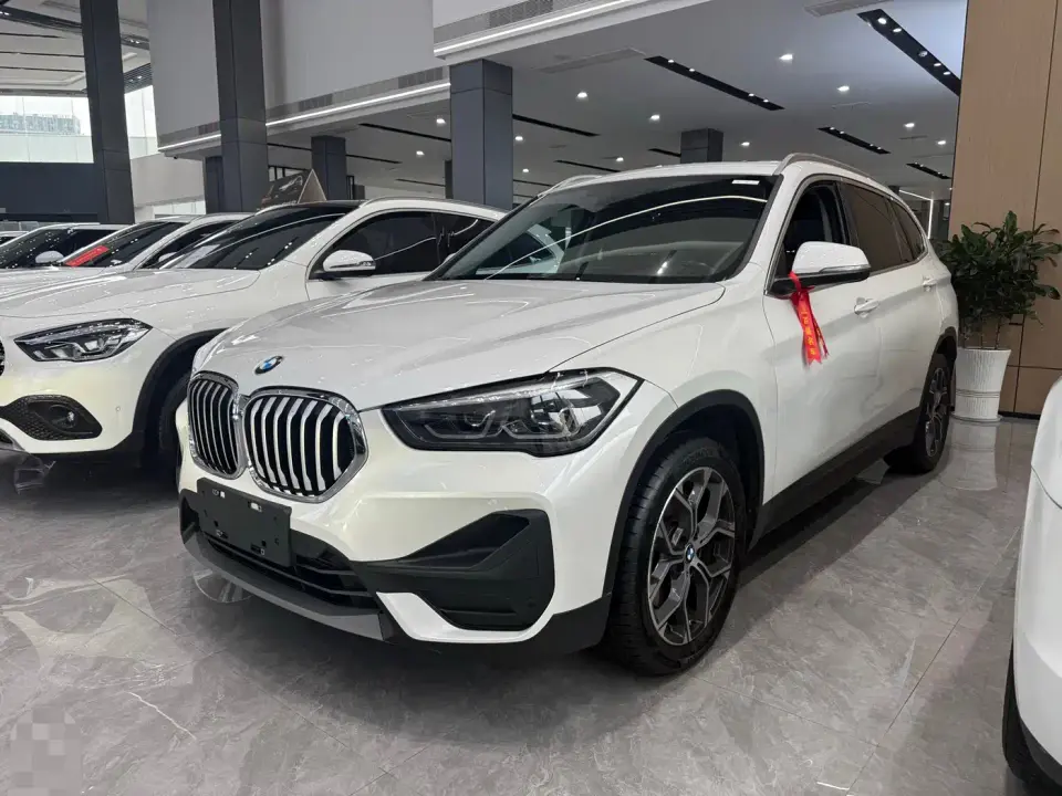 BMW X1 sDrive25Li Leading 2022