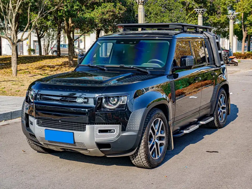 Land Rover Defender 110 P400 Dark Special Edition 2022