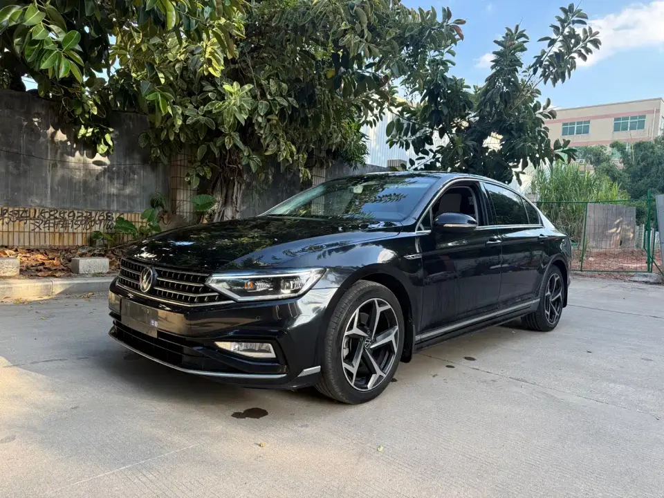 Volkswagen Magotan Model 2 Million Commemorative Edition 330TSI DSG Luxury 2023