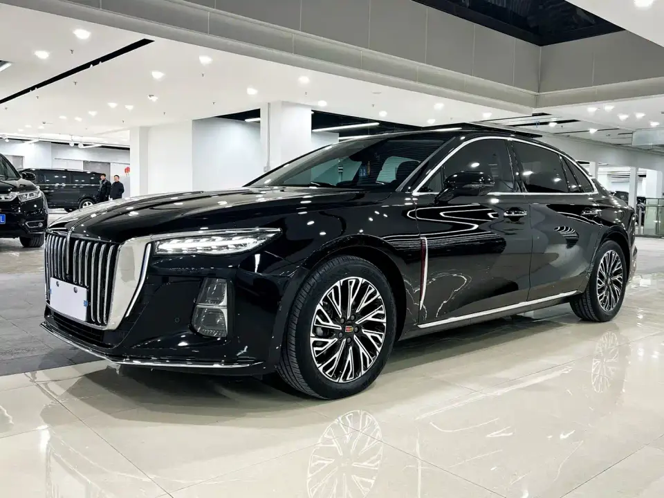 Hongqi H5 2.0T Automatic Smart Connect Flag Smooth Edition 2024