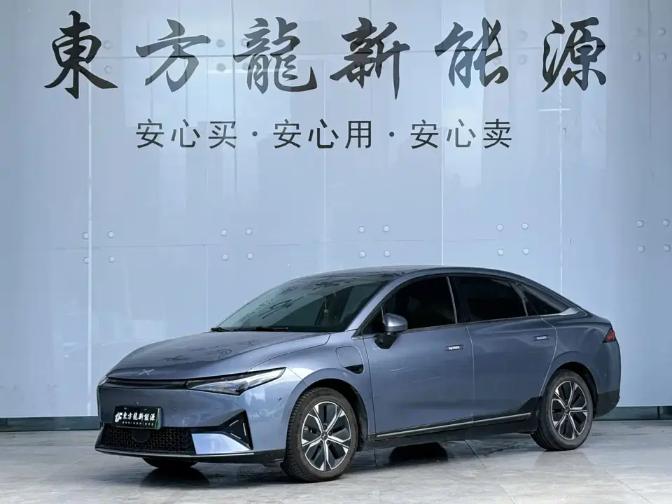 XPeng P5 Model 550E 2022