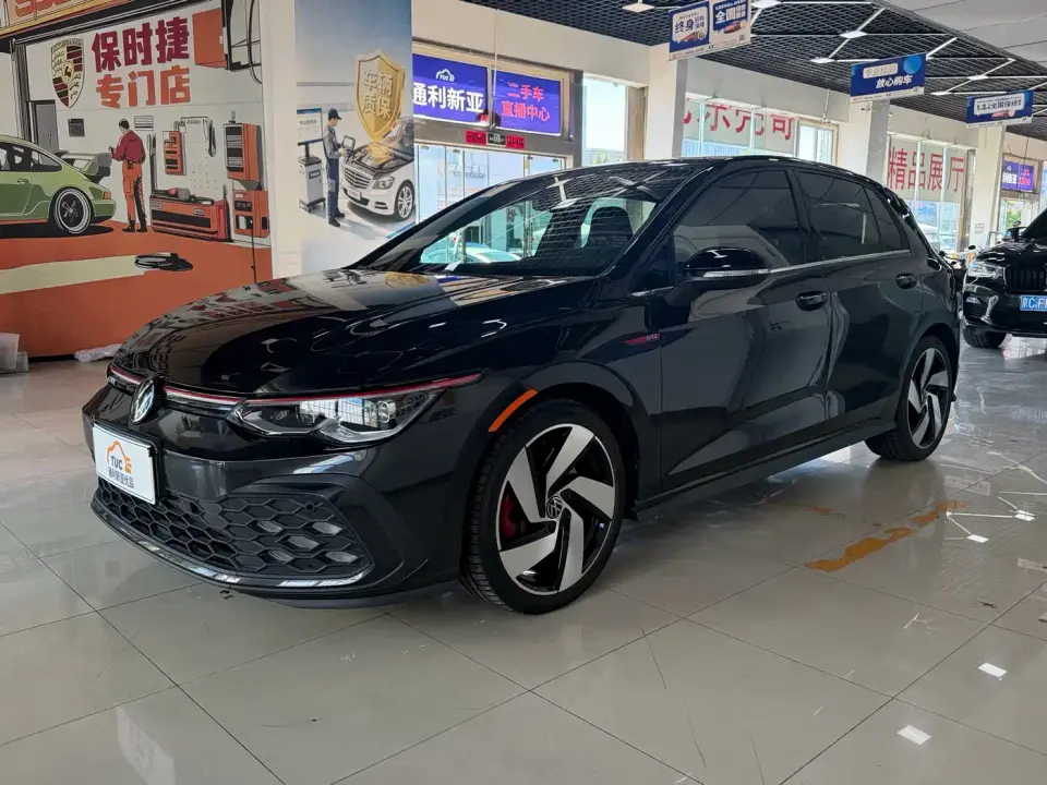 Volkswagen Golf GTI 380TSI DSG GTI 2024