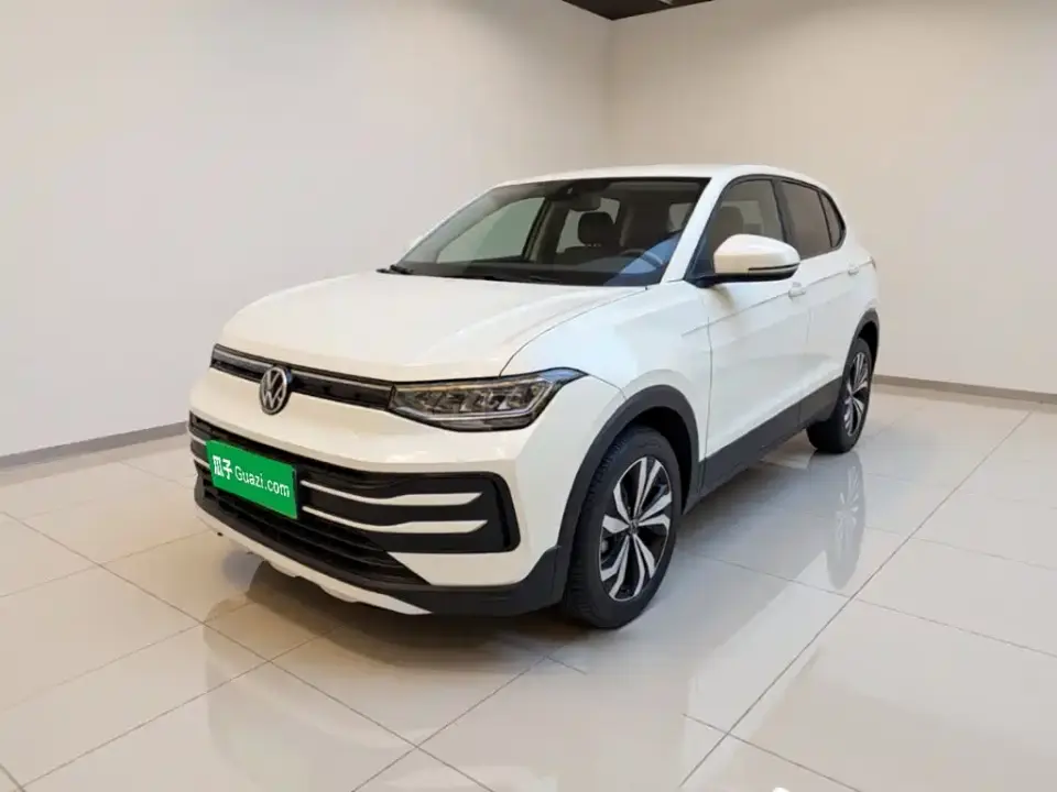 Volkswagen Tharu Model Rising Star 1.5L Advance Edition 2024